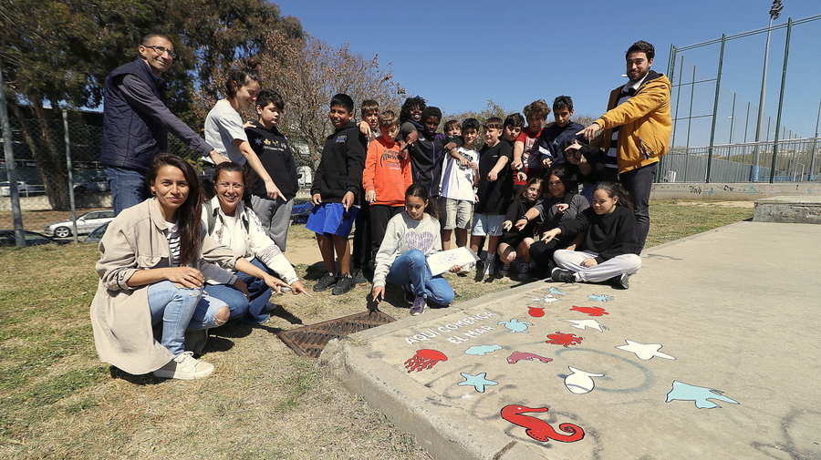 600 alumnes de Blanes participen en la nova campanya mediambiental 'Aquí comença el Mar'
