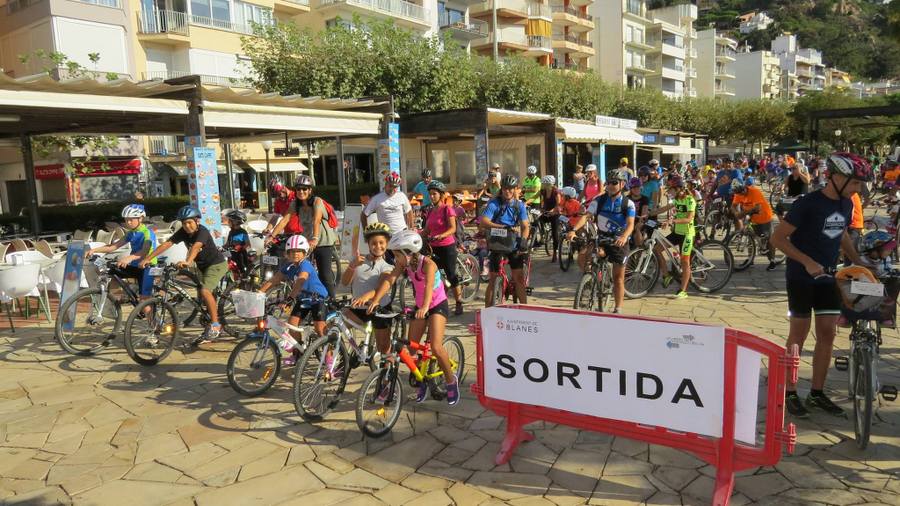 Blanes promou l'ús de la bicicleta amb una Pedalada Popular dins la Setmana Europea de la Mobilitat
