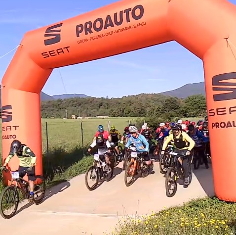 Sant Julià del Llor i Bonmatí celebra la 3a 'Anar-hi Bike' amb una gran varietat de participants