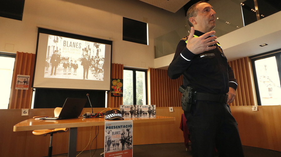 Blanes presenta el llibre 'Dels Serenos a la Policia Local: 200 anys de Seguretat Pública'