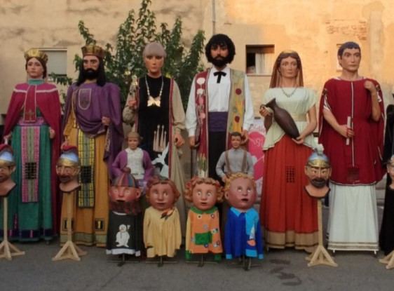 La Colla de Gegantera de Caldes de Malavella reben als Gegants de Catalunya 