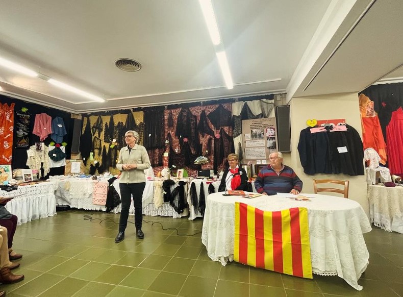 La cellerenca Carme Palma inaugura una exposició única de peces de roba des del 1750