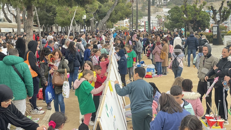 Prop de 750 escolars participen en el XXXVII Concurs de Murals de Sant Jordi de Blanes