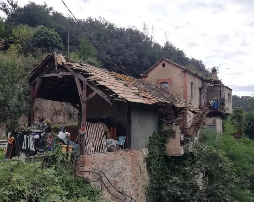S'inicia una campanya popular per salvar la històrica estació de Vilanna