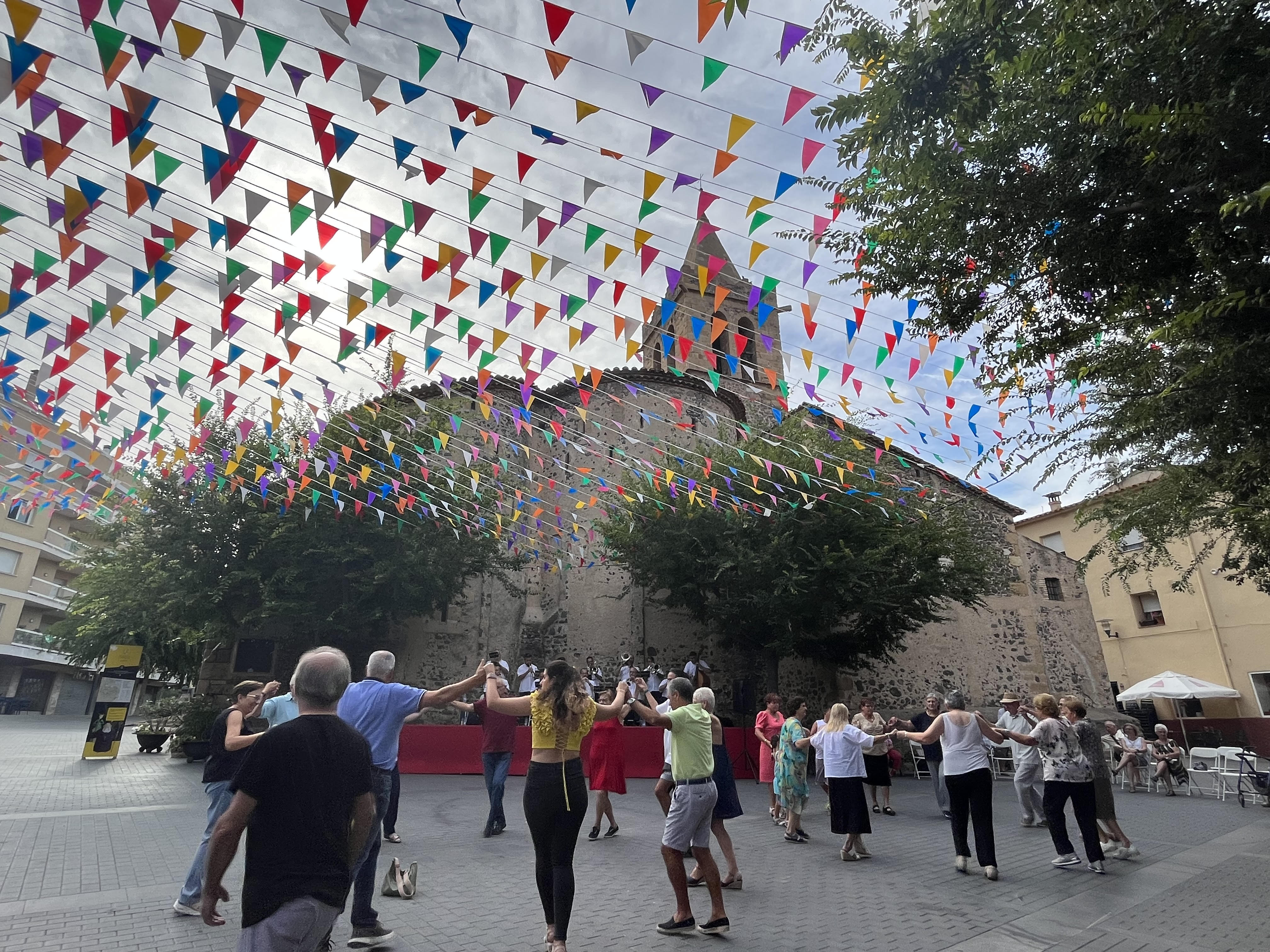 El poble de Maçanet de la Selva 'està de Festa'
