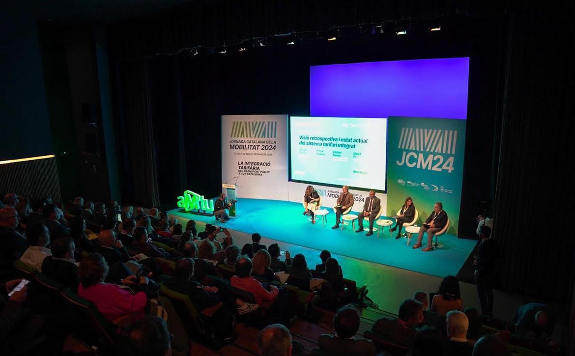 Lloret de Mar ha celebrat la Jornada Catalana de la Mobilitat 2024 sobre 'la integració tarifària del transport públic’ 