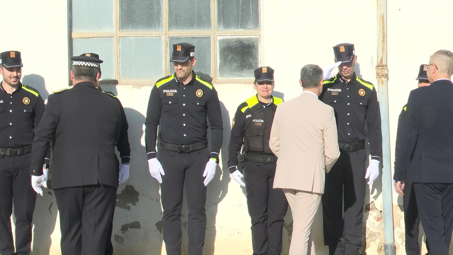 Anglès homenatja a la seva Policia Local