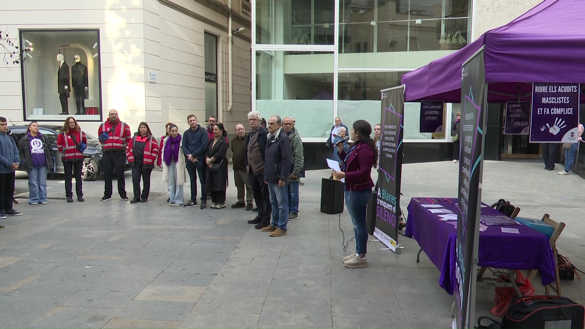 Blanes commemora el 25N amb tres actes institucionals als barris de la ciutat
