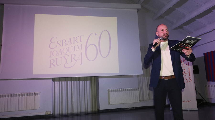 Tret de sortida del 60è aniversari de l'Esbart Joaquim Ruyra de Blanes