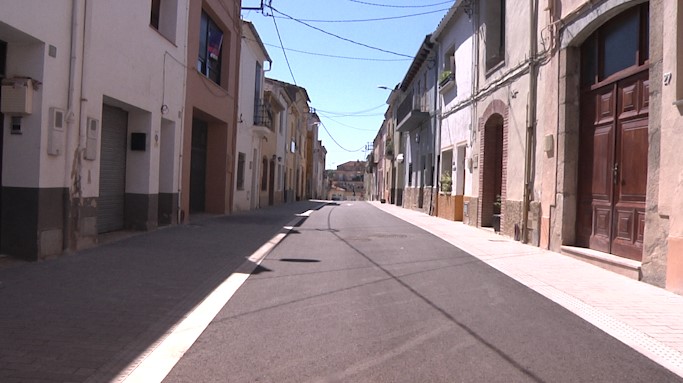 Riudarenes finalitza la reurbanització d'un dels carrers més antics del municipi