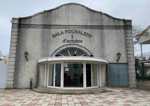 Riudarenes porta a terme diverses millores en la Sala Polivalent 1 d'Octubre