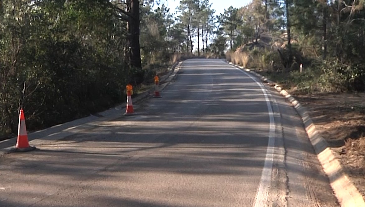 L'Ajuntament de Riudarenes inicia les obres de reparació de la carretera d'accés a Can Fornaca