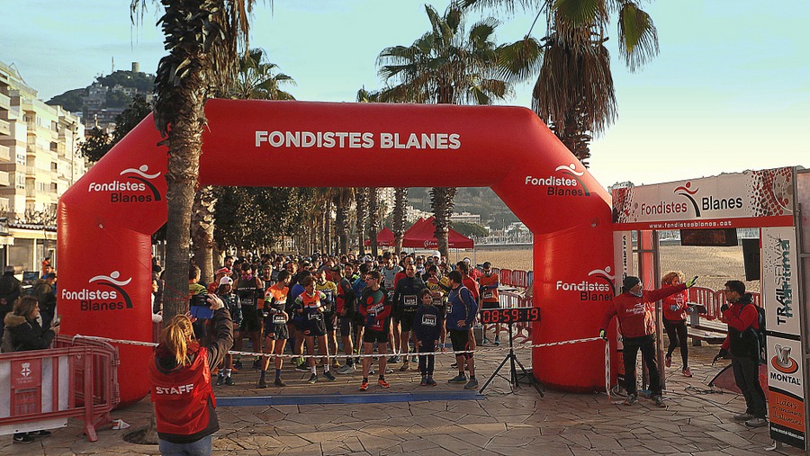 Blanes dona el tret de sortida al calendari esportiu amb la 36a Cursa Mar i Murtra