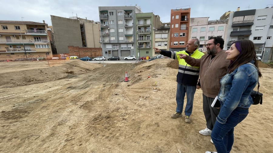 L'Ajuntament de Blanes visita les obres del Parc 11 de Setembre del barri Mas Enlaire