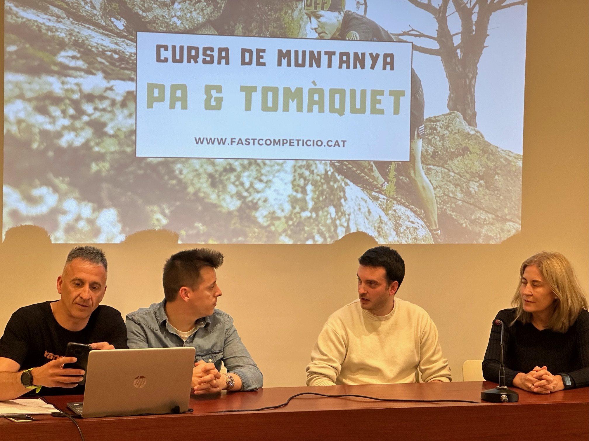 Torna la fira i cursa gastronòmica "Pa amb Tomàquet" a Santa Coloma de Farners