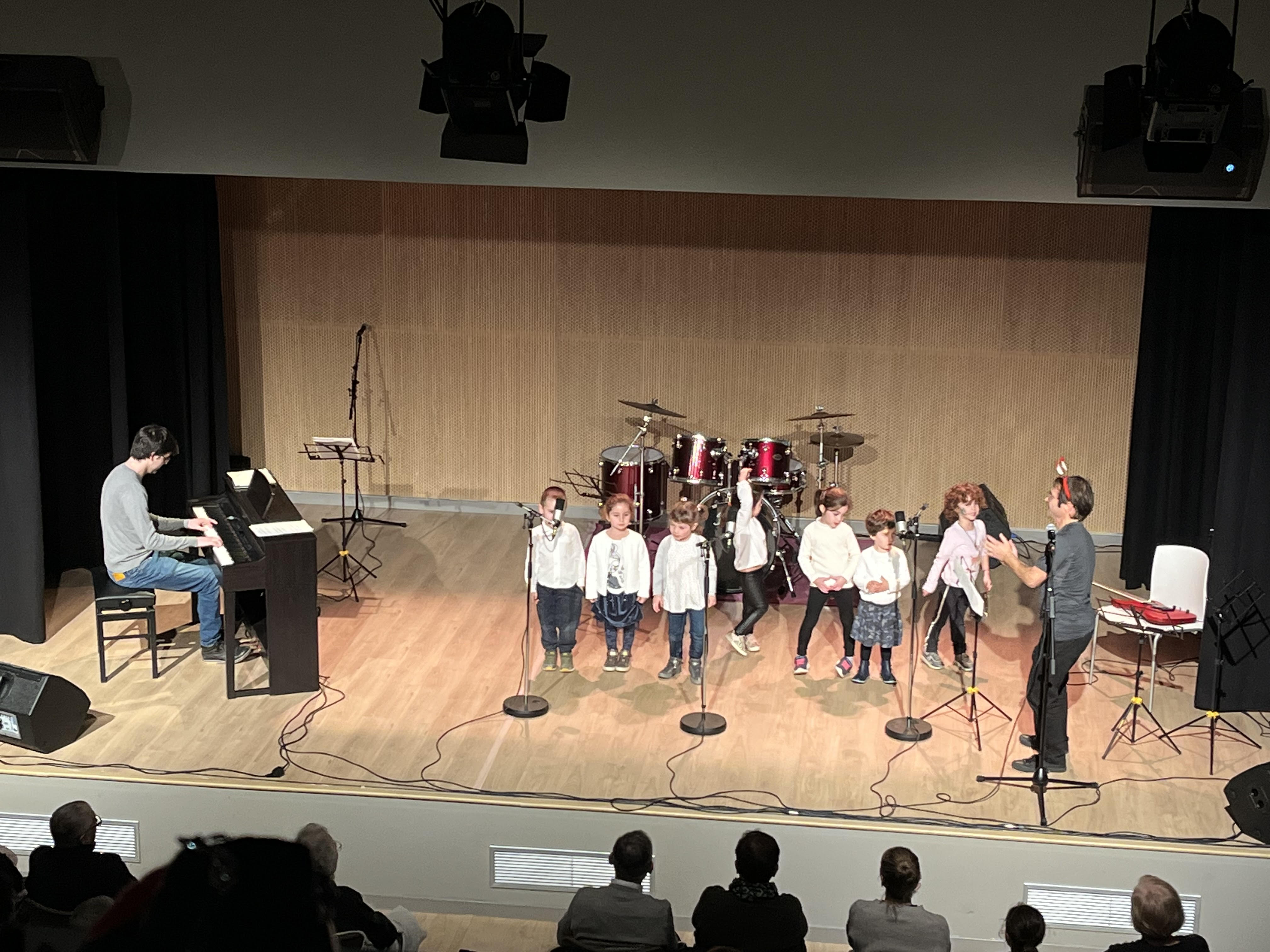 S'inaugura l'Escola Municipal de Música de Caldes de Malavella amb un concert nadalenc
