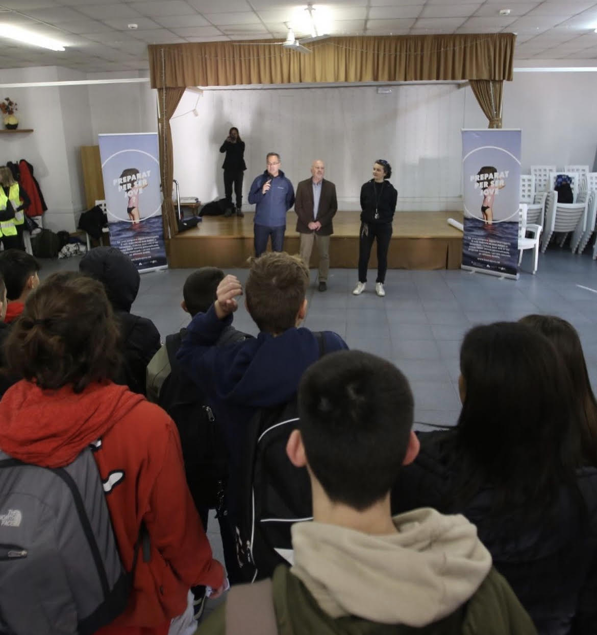 Més d'un centenar de delegats i delegades de la Selva participen en la jornada de formació comarcal 